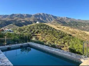 Mi Casa es su Casa - Sedella