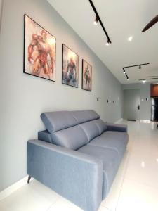Paradigm MarvelClassic JB Platino 3BR 10PAX