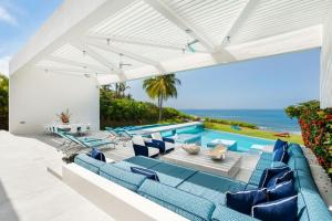 Casa Brisa Luxury on The Beach