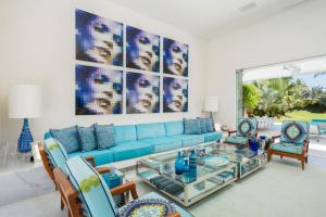 Casa Brisa Luxury on The Beach