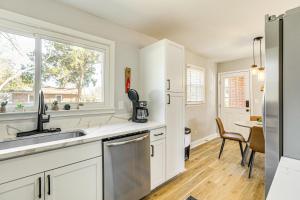 Conveniently Located North Charleston Home!