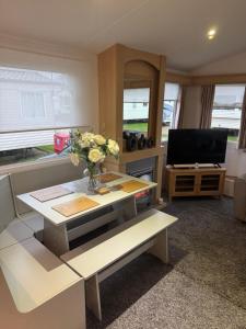 Skipsea Sands Caravan Hire 8 Berth With Air conditioning