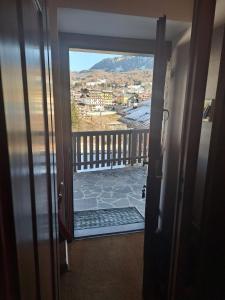 Comodo e luminoso, splendida vista su Cortina