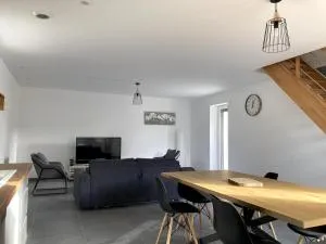 Maison Laborde Auxerre - 蒙蒂尼雷斯