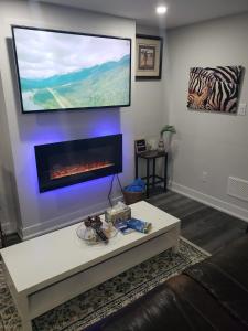Velohome - 3-Bed, 2-Bath Home