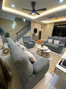 SA Bella Homestay 4R3BR 15PAX - 3hvězdičkové hotely ve městě Port Dickson