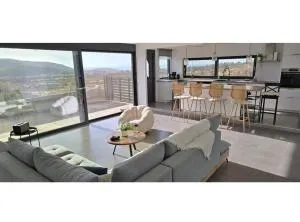 Oceanview Heaven -Bright & Cozy - Ólimbos