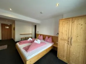 Schihaus Schöneben - 卡普尔