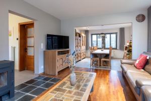 Charmette, cozy home for 9p