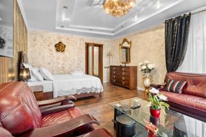 High-end 3BR Apartment - Private Garden, Terrace & BBQ