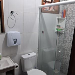 Casa com piscina em capao novo