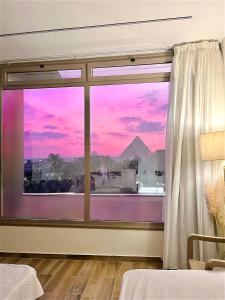 Akasia Pyramids View