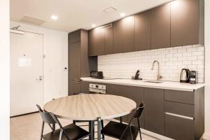 Exclusive Condo w Beautiful City Views and Full Amenities!