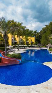 Hotel Rancho San Diego Grand Spa Resort