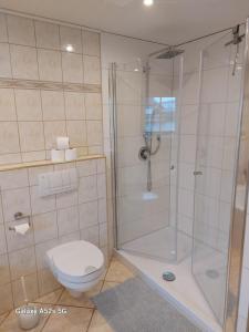 Ferienwohnung Bienwald mit Pool für 4 - 6 Personen mit 3 Schlafzimmern