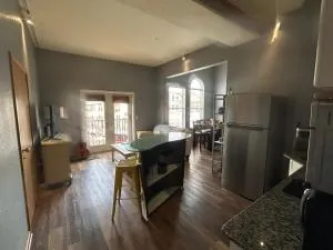 European Dream 2 Bedroom Penthouse - Painters Hill