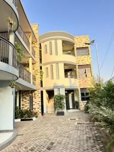 Supreme Apartments - Bulenga