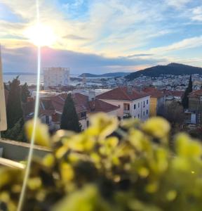 Beautiful sea view, free parking, centre of Split