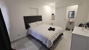 Studio apartment close to uMhlanga - Unit 1B