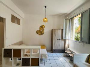 Spacious and Modern Studio