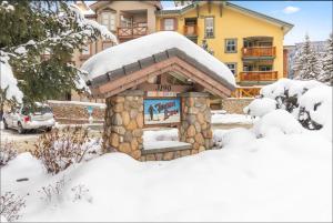 Main Village, Ski-in Ski-out, Hot Tub, Condo
