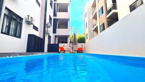 Cozy 3-Bedroom Apartment with Pool and Wildlife Views in Flic en Flac