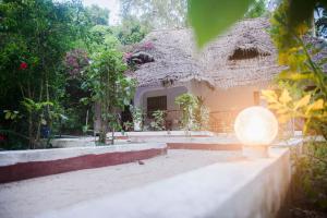 Menai Bay Beach Bungalows