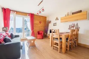 Appartements T2 et T3 L'esprit chalet au coeur du centre ville et 80 m de la télécabine