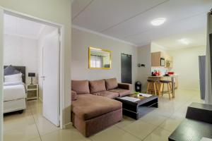 Buckingham Palace 2 Bed 2 Bath