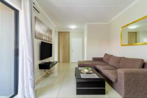 Buckingham Palace 2 Bed 2 Bath