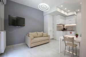 Lovely Central Suite Ioanna Apartments