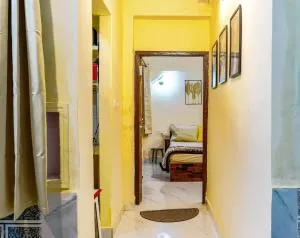 S.S. HOMESTAY - Mughal Sarāi