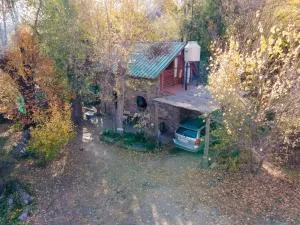 Cabaña de piedra de ensueño al pie de la sierra - 埃尔沃尔坎