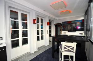 Zentral, am Park mit Parkplatz