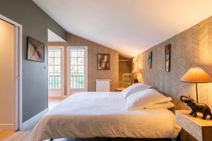 Maisons de vacances Magnifique maison basque avec piscine 8 pers- Biarritz : photos des chambres