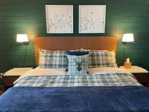 Newly Renovated Ski In Ski Out 2BR Condo - كريستيد بات