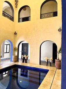 Riad La Luna