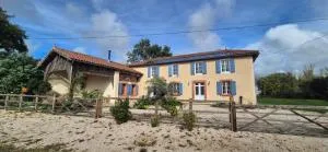 Ferme équerre 12 personnes avec piscine - Clermont-Pouyguilles