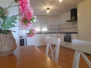 Charming Casa Antonio, with a shared pool