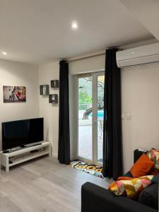 Appartements La Cigaliere 1 charmant T1 bis avec terrasse dans villa : photos des chambres