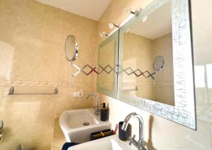 Villa Callao Salvaje 3BR with Heated Pool Outdoor Kitchen & Gas BBQ Stunning Views