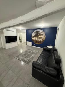 T3 10 min de aeroport St exupery plein centre ville