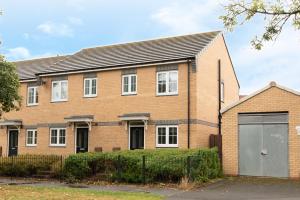 Park View - Stunning 2 bedroom house, both en-suite, 2 parking