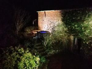 The Old Vicarage with hot-tub & sauna