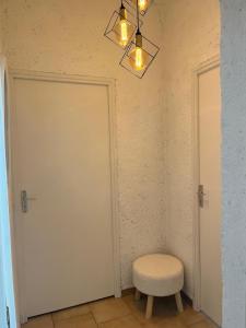 Appartements Solenzara- appartement 5 personnes vue mer dans residence avec piscine : Appartement 1 Chambre