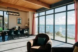 Le Chantier d 'Ernest- Loft T4 les pieds dans l' eau - Henvic