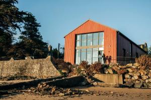 Le Chantier d Ernest- Loft T4 les pieds dans l eau