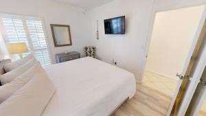 Silver Dunes 9- by Holiday Isle Properties