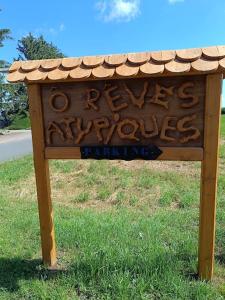 Campings Roulotte O Reves Atypiques : Chambre Double avec Salle de Bains Privative Extérieure