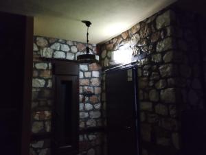 ΒΙΟΚΛΙΜΑΤΙΚΟ ΗΛΙΟΠΕΤΡΟΣΠΙΤΟ στην ΑΡΧΑΙΑ ΒΟΚΕΡΙΑ